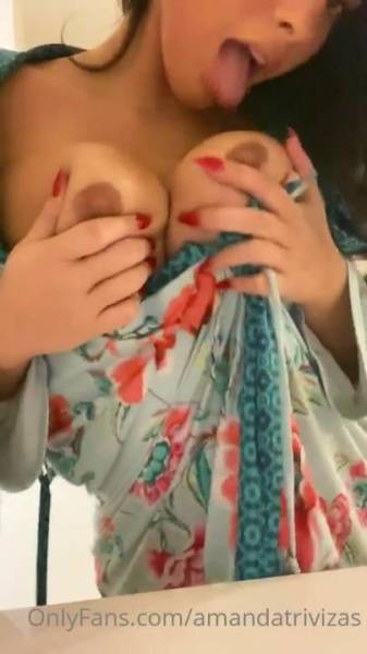 Amanda Trivizas Nude Boobs Lick Video  on justmyfans.pics