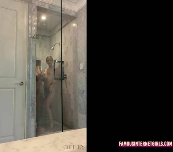 Mati Marroni Lesbian Shower Video  on justmyfans.pics