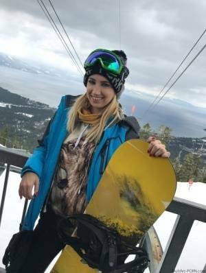 Blonde teens with nice smiles Kristen Scott & Sierra Nicole take to ski slopes on justmyfans.pics