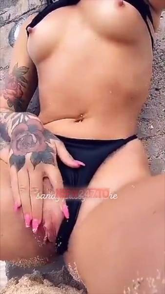 Madeleine Ivyy boobs & pussy flashing on public beach snapchat premium xxx porn videos on justmyfans.pics