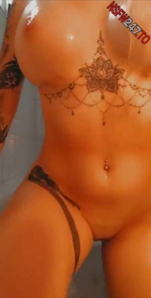 Celine Centino shower video snapchat premium 2020/10/22 porn videos on justmyfans.pics