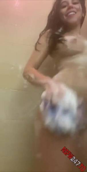 Violet Summers shaving & booty spreading snapchat premium xxx porn videos - manythots.com