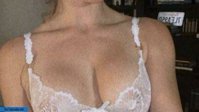 Amanda Cerny Nude Boobs Nipple Flash Onlyfans Set  nude on justmyfans.pics