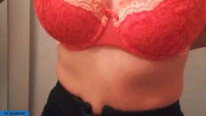 Mature woman having fun with her big boobs TikTok on justmyfans.pics