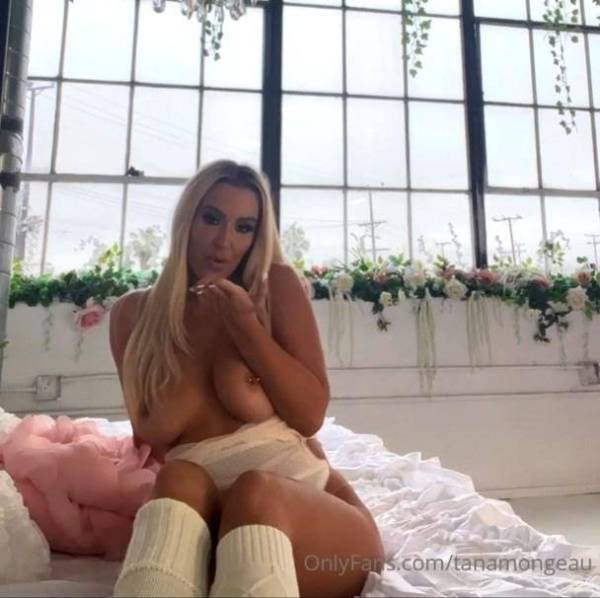 Tana Mongeau Nude Topless Tease Onlyfans Video Leaked on justmyfans.pics