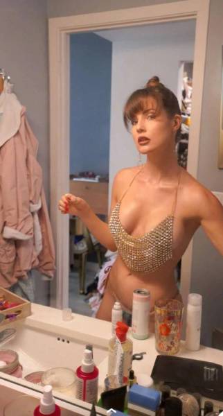 Amanda Cerny Nude Pearl Lingerie OnlyFans Set Leaked on justmyfans.pics