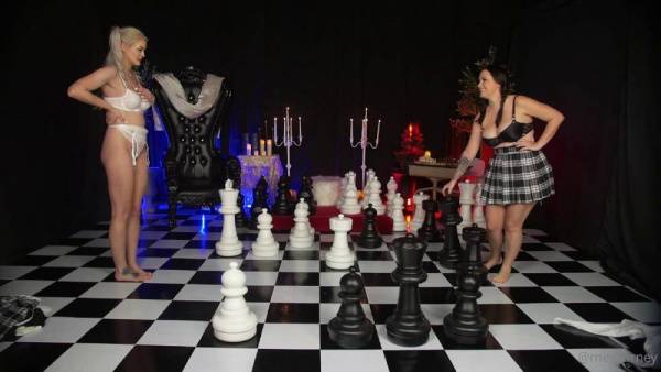 Meg Turney Danielle DeNicola Chess Strip Onlyfans Video Leaked on justmyfans.pics