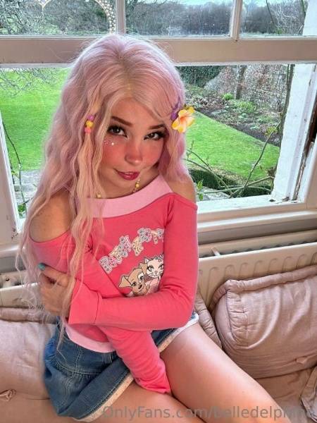 Belle Delphine Nude Cute In Pink Onlyfans Set Leaked on justmyfans.pics