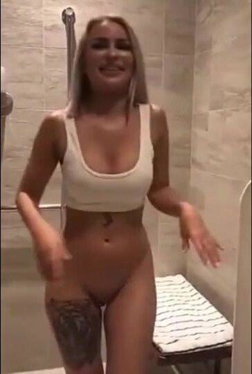 LaynaBoo Masturbating In Shower Porn Video on justmyfans.pics