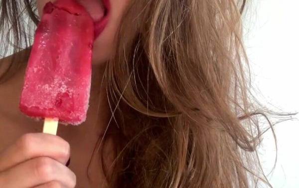Some content from OnlyFans. Sucking an ice cream, masturbation and squirting! - Luci's Secret on justmyfans.pics