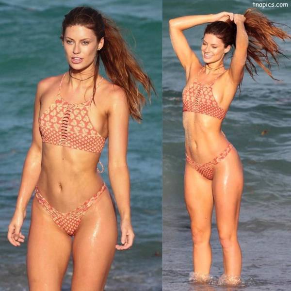 Hannah Stocking Nude on justmyfans.pics