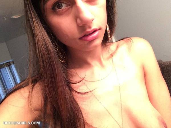 Mia Khalifa Nude Celeb - Mia Twitch Leaked Naked Pics on justmyfans.pics
