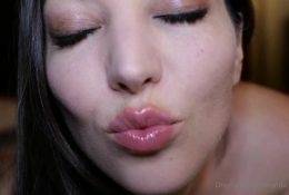 Orenda ASMR Close Up Kisses Video  on justmyfans.pics